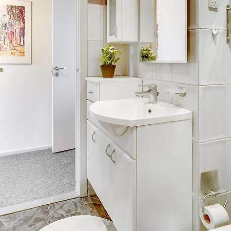 Benite - 50m From The Sea By Interhome *
